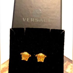 VERSACE MEDUSA STUD EARRINGS GOLD